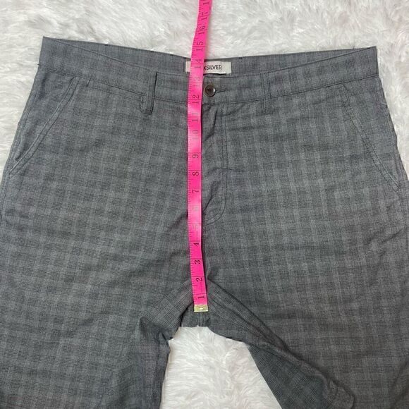 QUIKSILVER Shorts Grey Plaid Casual Mens Size 36 Regular Fit 9" Inseam - Picture 9 of 10